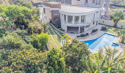 Casa  de Alto Padrão com 4 Quartos, 700 m² e Lazer Exclusivo na Granja Viana