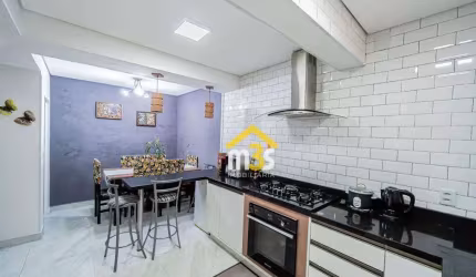 Casa à venda no Jardim Novo Osasco – 3 quartos, suíte, edícula completa e muito mais por R$ 585.000,00