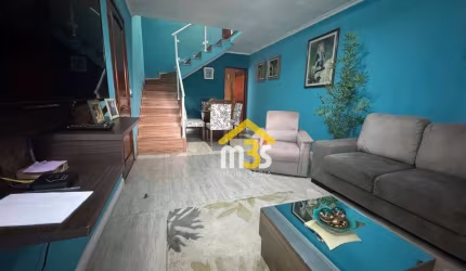 Casa com 3 dormitórios à venda, 250 m² por R$ 689.000,00 - City Bussocaba - Osasco/SP