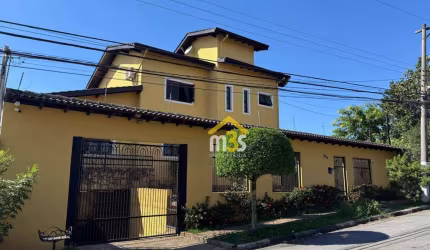 Casa à venda com 3 suítes, 367m² e 10 vagas, por R$ 1.350.000,00 – City Bussocaba - Osasco/SP