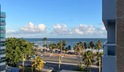 Apartamento com 1 quarto para alugar na Avenida Octávio Mangabeira, 45, Piatã, Salvador, 45 m2 por R$ 3.500