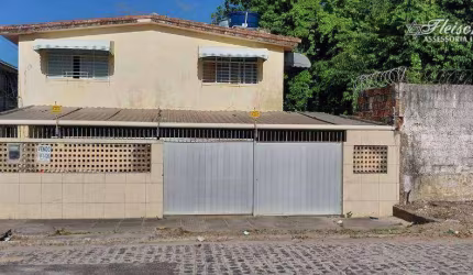 Apartamento com 3 dormitórios à venda, 70 m² por R$ 220.000,00 - Campo Grande - Recife/PE