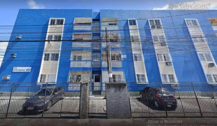 Apartamento com 3 dormitórios à venda, 89 m² por R$ 200.000,00 - Campo Grande - Recife/PE