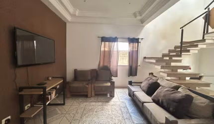 Excelente Sobrado com 4 dormitórios à venda, 120 m² de aréa construída e 268 m²  de terreno, por R$ 510.000 - Jardim Esperança ,Jacareí/SP