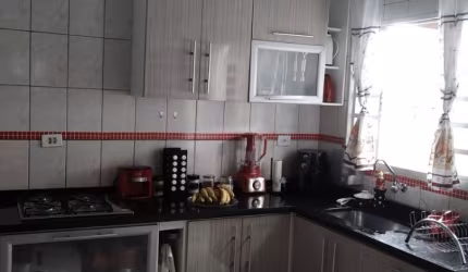 Casa com ótima localização, próximo de vários Comércios.