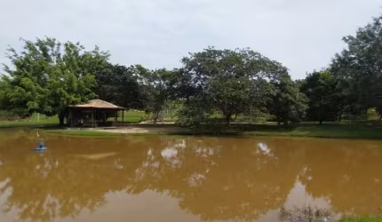 Ótimo terreno no Condomínio Vale dos Lago