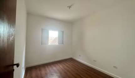 Casa em condomínio fechado Morada do Sol, prontinha para morar.