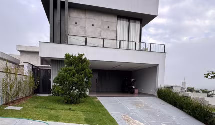 Casa perfeita à venda Residencial Fogaça Jacareí  Alto padrão, mobiliada, com área gourmet e piscina!