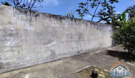 EXCELENTE LOTE AMPLO PRÓXIMO AO MAR NO BAIRRO PORTO NOVO EM CARAGUATATUBA!