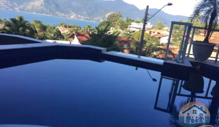 EXCELENTE OPORTUNIDADE IMÓVEL PARA VENDA COM UMA VISTA LINDA PARA O MAR!