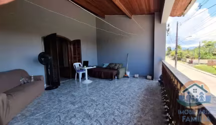 EXCELENTE SOBRADO NO LOCALIZADO BAIRRO MORRO DO ALGODÃO!