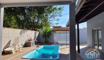 EXCELENTE SOBRADO PARA LOCAÇÃO PRÓXIMO Á PRAIA LOCALIZADO NO BAIRRO MASSAGUAÇU EM CARAGUATATUABA-SP !
