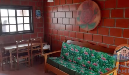 INCRÍVEL OPORTUNIDADE DE SOBRADO EM CONDOMÍNIO PRÓXIMO AO MAR NO BAIRRO MARTIM DE SÁ EM CARAGUATATUBA!