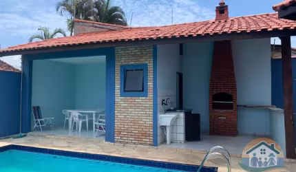 INCRÍVEL SOBRADO MOBILIADO PRÓXIMO AO MAR LOCALIZADO NO BAIRRO PORTO NOVO EM CARAGUATATUABA!