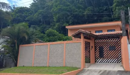 INCRÍVEL OPORTUNIDADE DE SOBRADO LOCALIZADO NO BAIRRO PRAINHA EM CARAGUATATUBA!