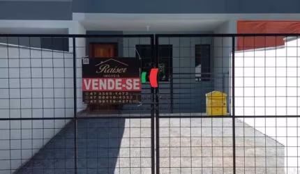 Casa à venda no bairro Rio Branco - Brusque/SC
