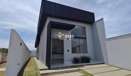 &#211;tima casa em condomínio de 3 quartos e 1 suíte