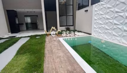 CASA ALTO PADR&#195;O OURO VERDE Com PISCINA E AMPLO QUINTAL