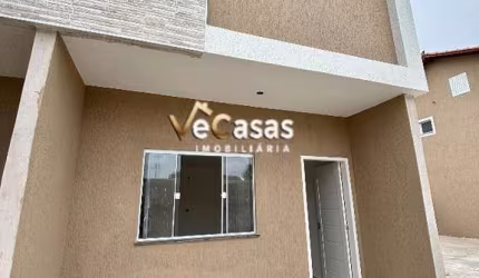 Casa com 2 Quartos &#224; venda, 75m&#178; - Ouro Verde