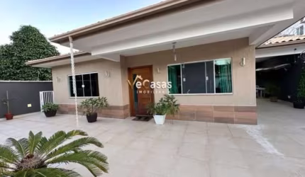 Espetacular casa linear com 3 suítes