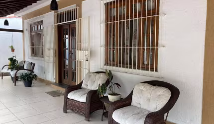 Casa linear AV Brasil