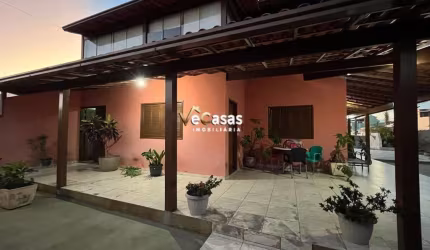 Casa Por Do Sol  Amplo Quintal com Piscina e terreno com Arvores Frutiferas