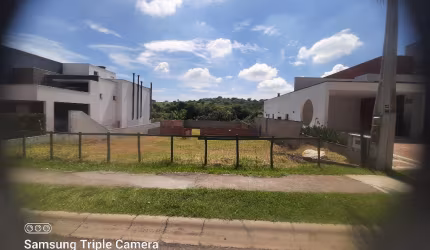 Excelente Terreno no Condominio Reserva da Serra com 644  m²