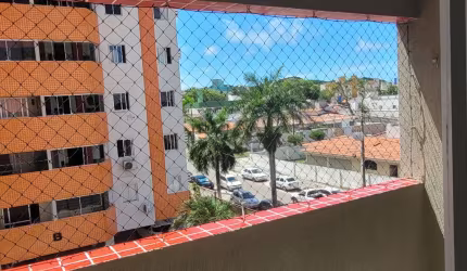 Apartamento proximoa Roberto Freire