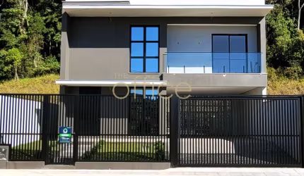 Casa com 3 quartos à venda no Itinga, Araquari , 185 m2 por R$ 1.500.000