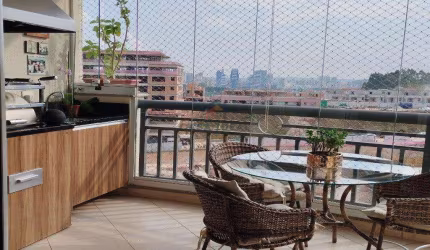 Apartamento A VENDA Jardins de Tamboré com 2 suítes, 2 vagas 100m²