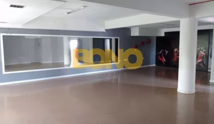 Casa comercial para alugar no Sanvitto, Caxias do Sul  por R$ 1.900