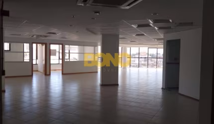 Casa comercial para alugar no Sanvitto, Caxias do Sul , 488 m2 por R$ 7.000