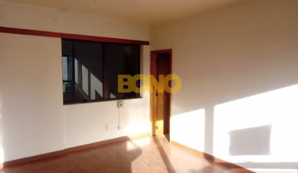Casa comercial à venda no Centro, Caxias do Sul , 70 m2 por R$ 327.000