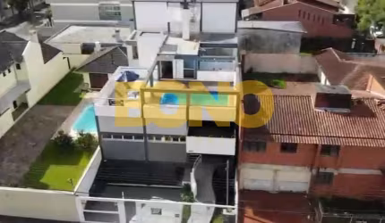Casa com 5 quartos à venda no Cinqüentenário, Caxias do Sul  por R$ 1.980.000