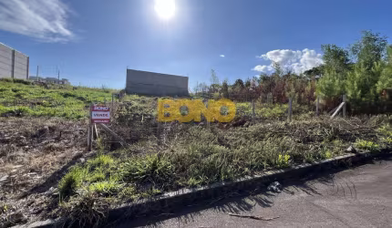 Terreno à venda no São Victor COHAB, Caxias do Sul  por R$ 230.000