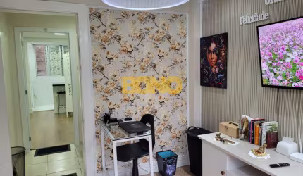 Casa comercial à venda no Centro, Caxias do Sul  por R$ 230.000