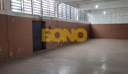 Casa comercial para alugar no Kayser, Caxias do Sul  por R$ 7.000