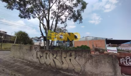 Terreno à venda no Floresta, Caxias do Sul  por R$ 450.000
