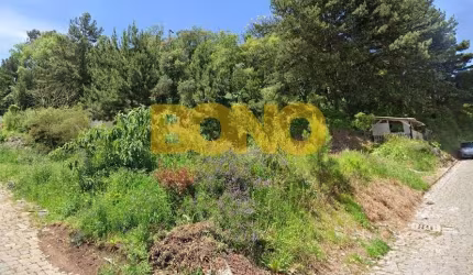 Terreno à venda em Reolon, Caxias do Sul  por R$ 180.000