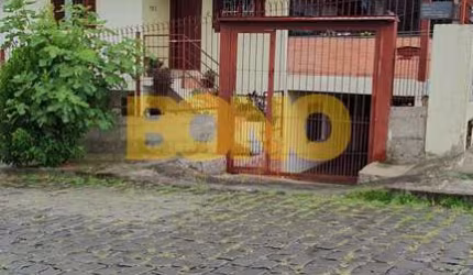 Casa com 5 quartos à venda na Cidade Nova, Caxias do Sul , 171 m2 por R$ 600.000