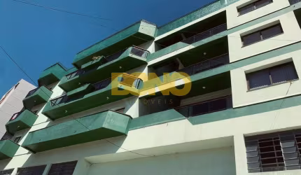Casa comercial para alugar no Universitário, Caxias do Sul  por R$ 750