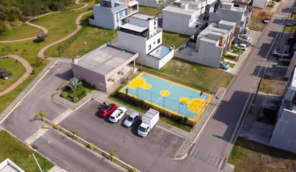 Terreno em condomínio fechado à venda na Rua Regina Stuzinski Ramos, 40, Costeira, São José dos Pinhais, 148 m2 por R$ 220.000