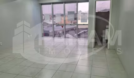 Sala comercial à venda na Rua Visconde de Pelotas, 21, Passo da Areia, Porto Alegre por R$ 139.000