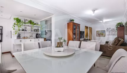 Apartamento com 3 quartos à venda na Rua José Juliano, 60, São Sebastião, Porto Alegre por R$ 590.000