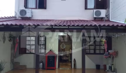 Casa com 2 quartos à venda na Rua Martim Ferreira de Carvalho, 518, Sarandi, Porto Alegre por R$ 636.000