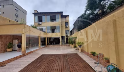 Casa com 3 quartos à venda na Avenida Benno Mentz, 1088, Vila Ipiranga, Porto Alegre por R$ 1.275.000