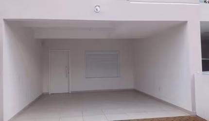 Casa com 3 quartos à venda na Rua Engenheiro Ubatuba de Faria, 103, Sarandi, Porto Alegre por R$ 649.000
