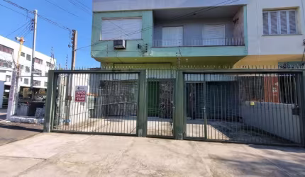 Casa comercial com 1 sala à venda na Avenida Tapiaçu, 291, Passo da Areia, Porto Alegre por R$ 900.000