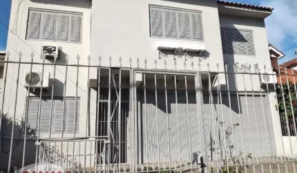 Casa com 5 quartos à venda na Rua Engenheiro Ryff, 0137, Jardim São Pedro, Porto Alegre por R$ 1.250.000