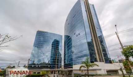 Ponto comercial para alugar na Avenida Senador Tarso Dutra, 565, Petrópolis, Porto Alegre por R$ 3.185